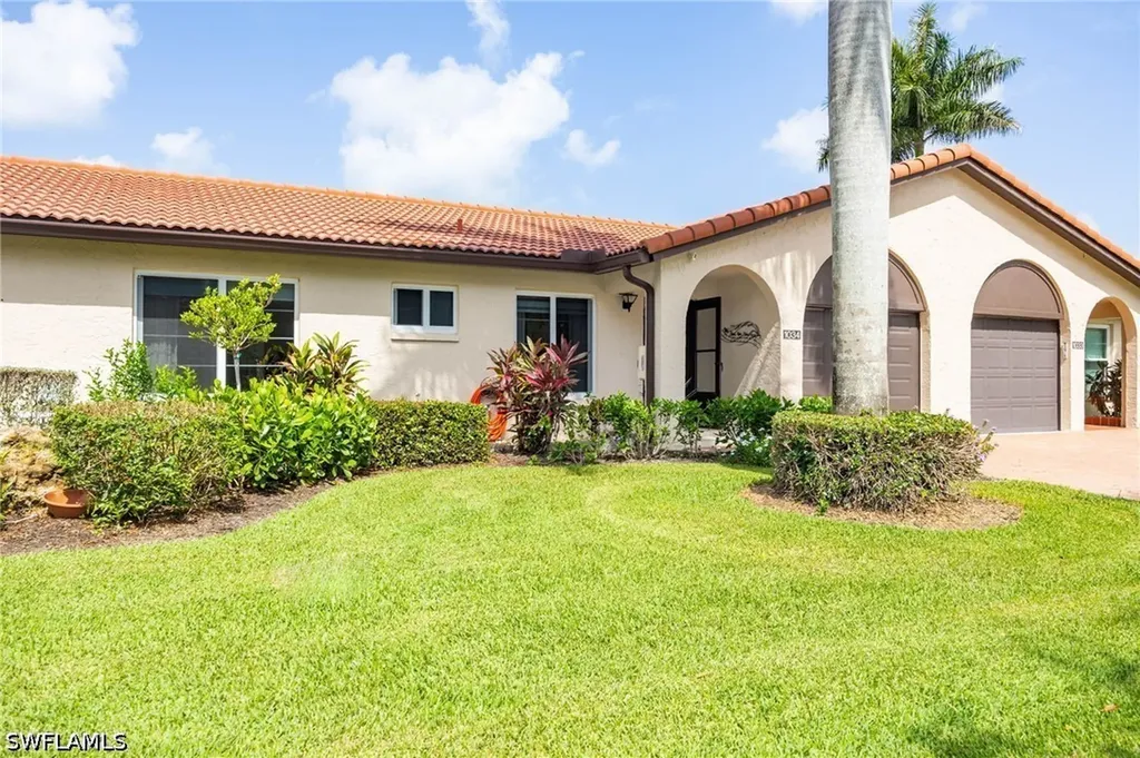 1034 Forest Lakes Drive Naples FL 34105
