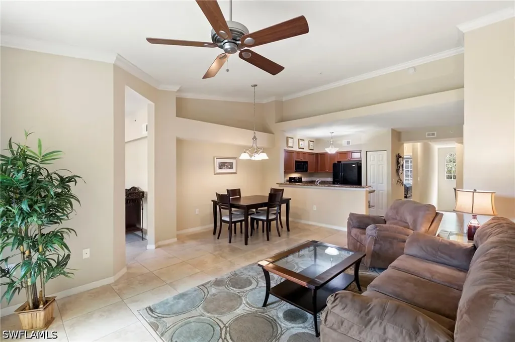10009 Villagio Gardens Lane Estero FL 33928