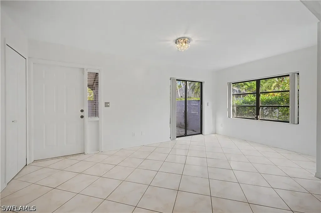 908 Augusta Boulevard Naples FL 34113