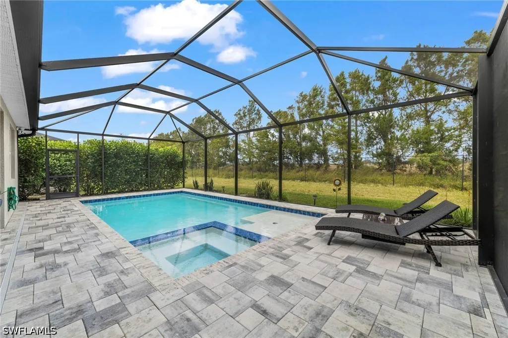 2225 Cara Cara Way Naples FL 34120