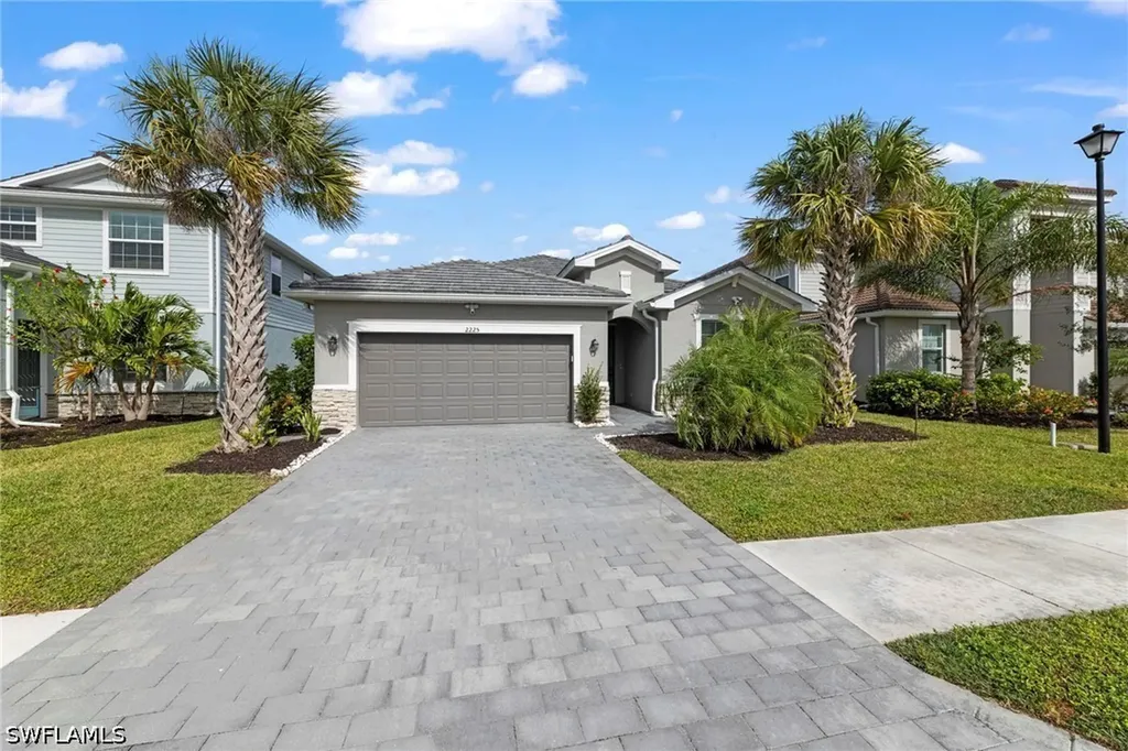 2225 Cara Cara Way Naples FL 34120