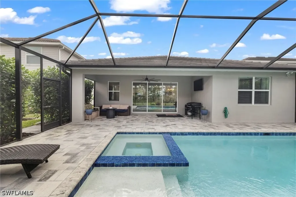 2225 Cara Cara Way Naples FL 34120