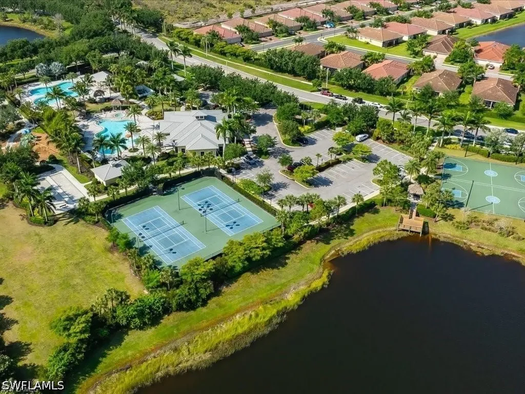 2225 Cara Cara Way Naples FL 34120