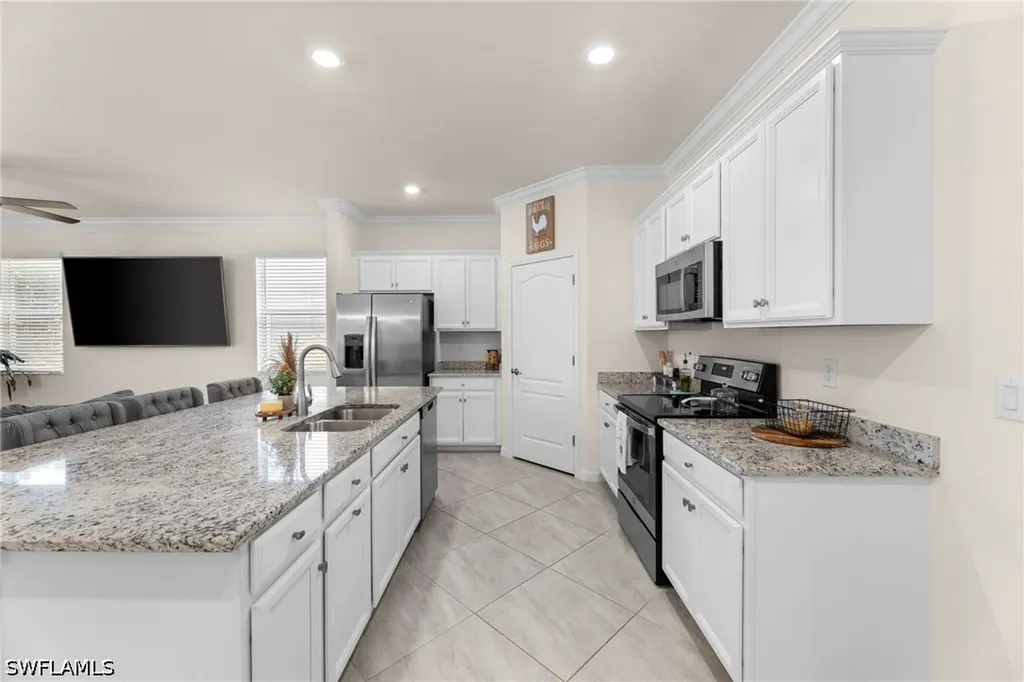 2225 Cara Cara Way Naples FL 34120