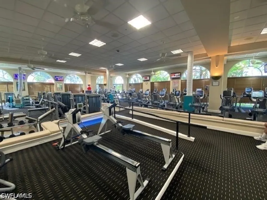 4680 Hawks Nest Way Naples FL 34114