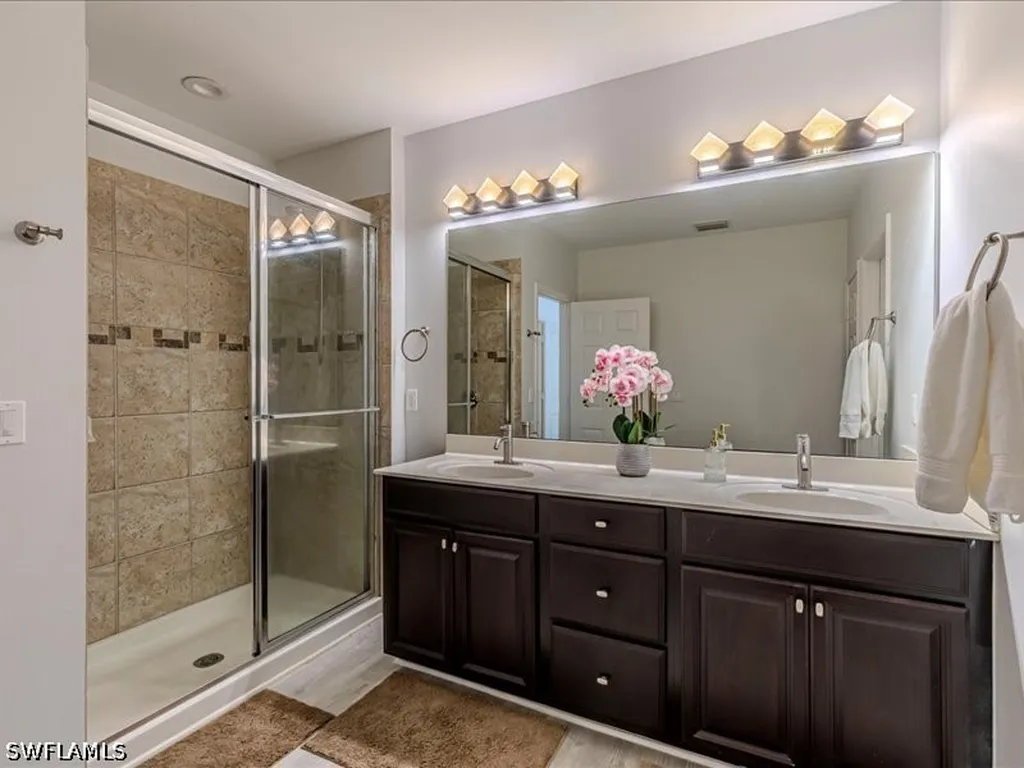 15286 Summit Place Circle Naples FL 34119