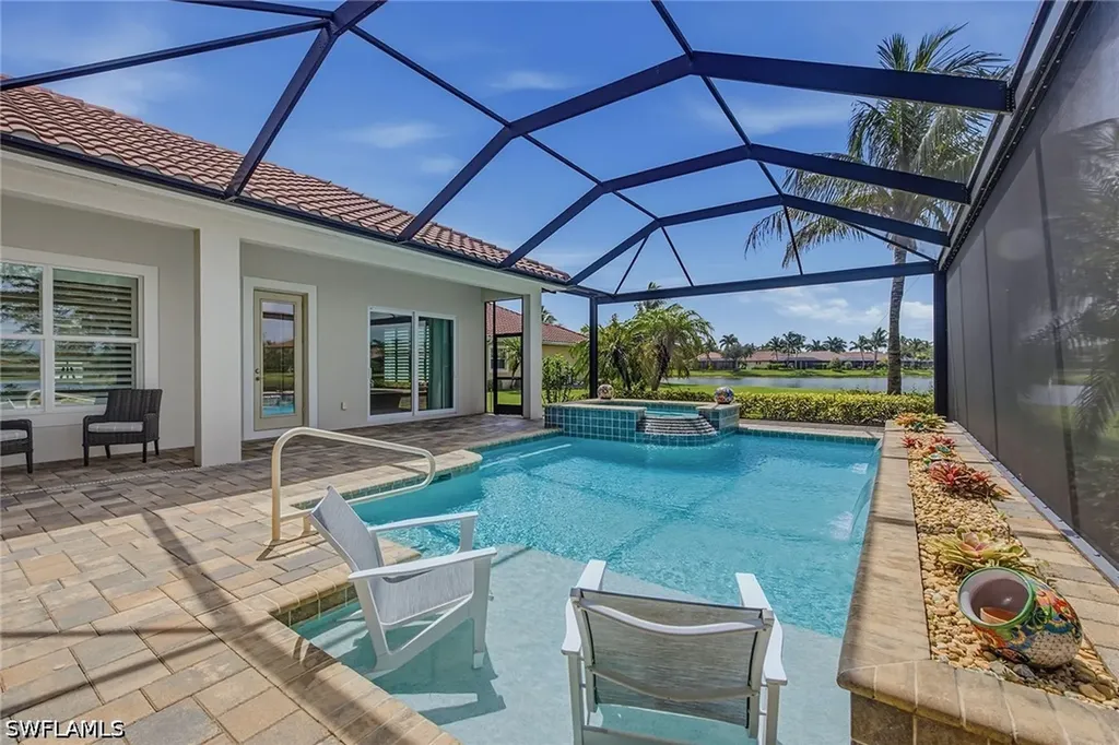 9454 Lagomar Court Naples FL 34114