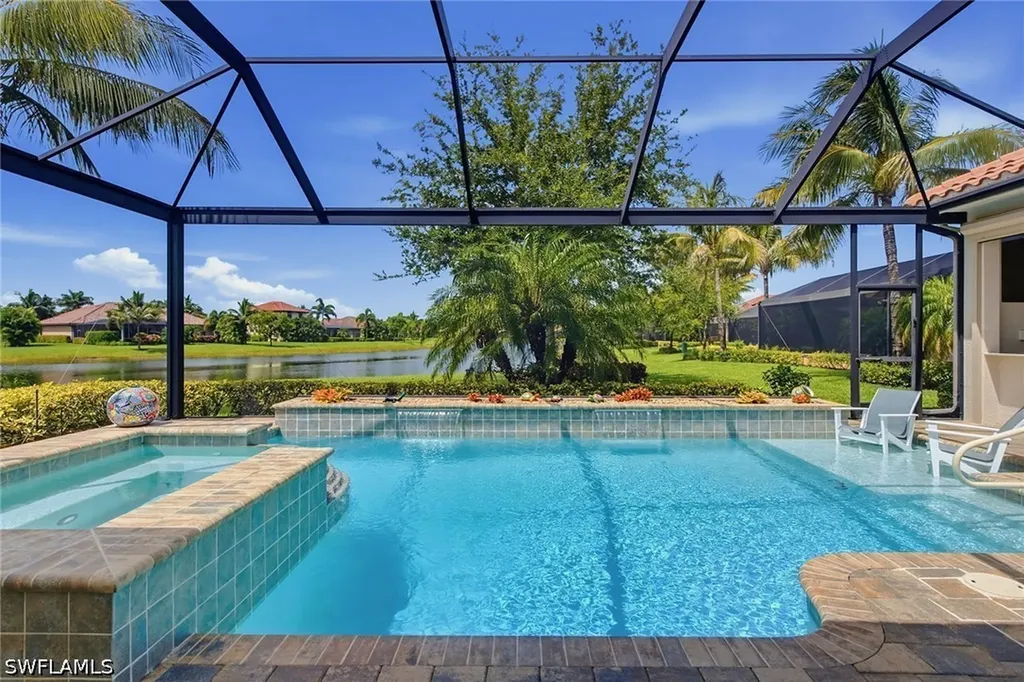 9454 Lagomar Court Naples FL 34114