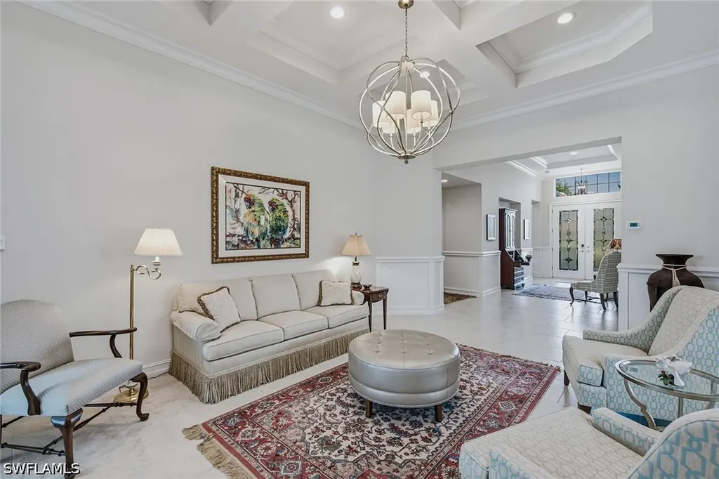 9454 Lagomar Court Naples FL 34114
