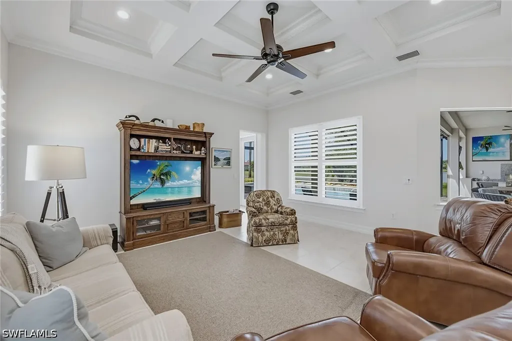 9454 Lagomar Court Naples FL 34114