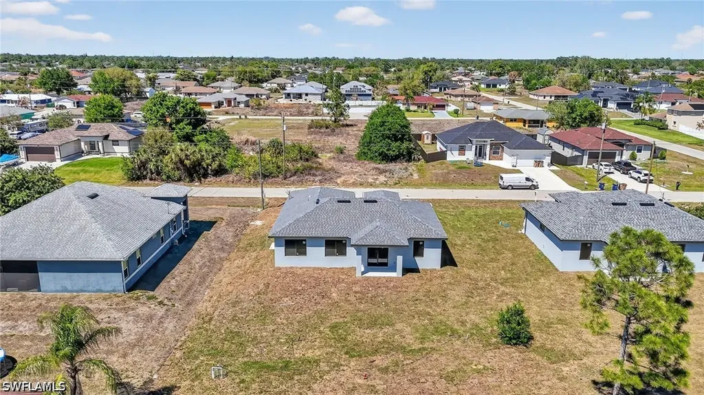 3905 11th Street SW Lehigh Acres FL 33976