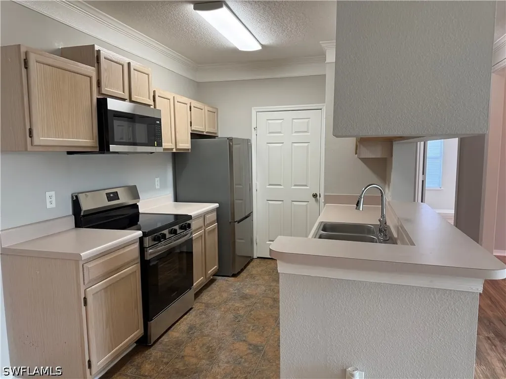 11540 Villa Grand Fort Myers FL 33913