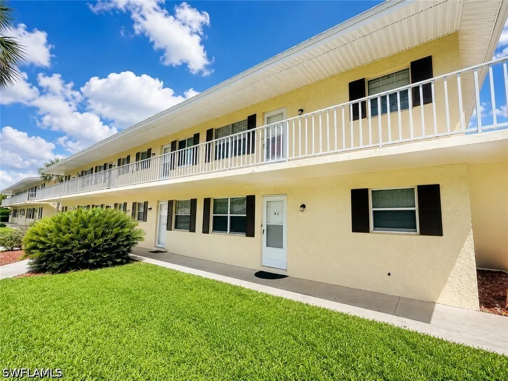 3325 Airport Road N Naples FL 34105