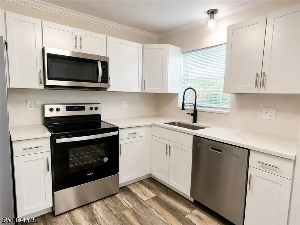 3325 Airport Road N Naples FL 34105