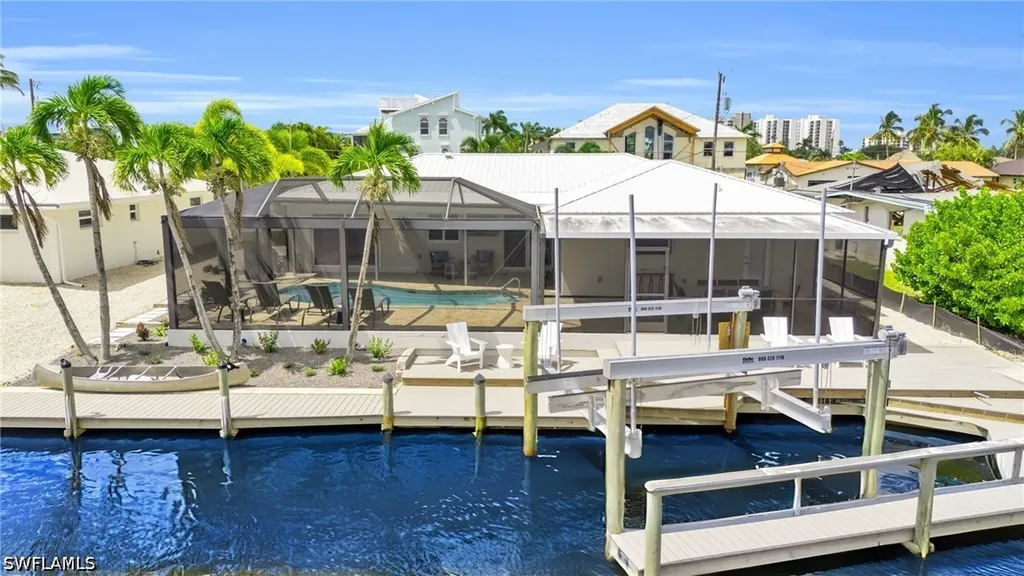 Fort Myers Beach FL, 23 Palmview Boulevard