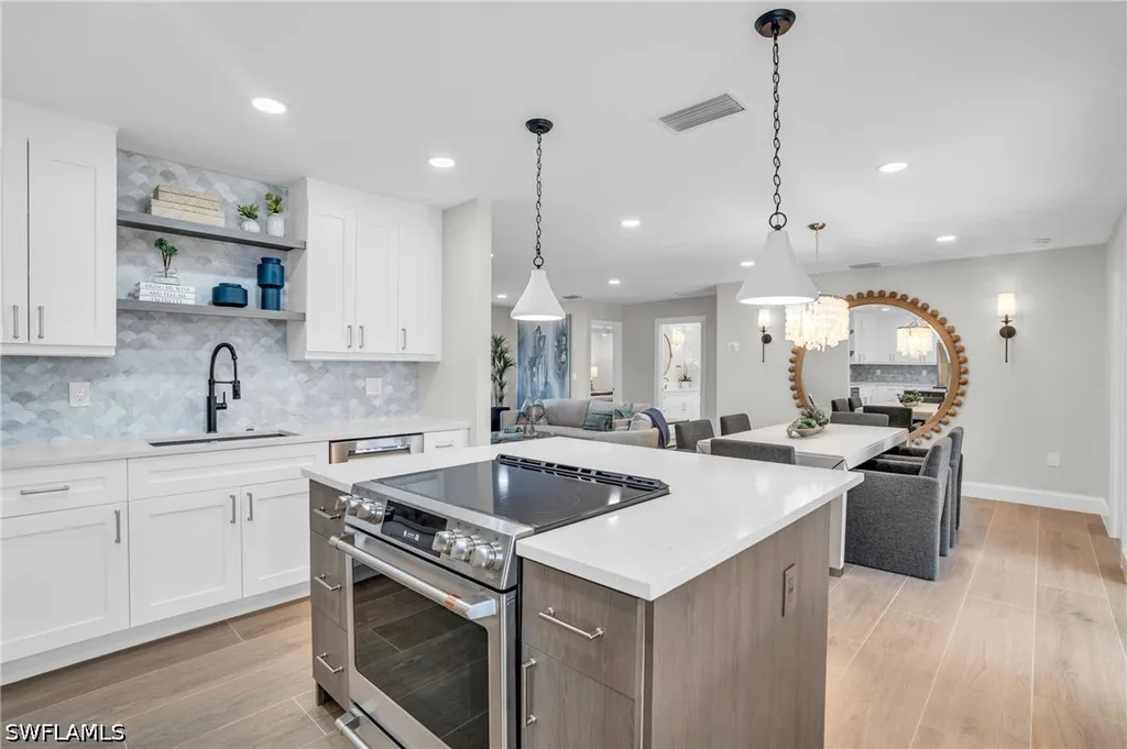 23 Palmview Boulevard Fort Myers Beach FL 33931
