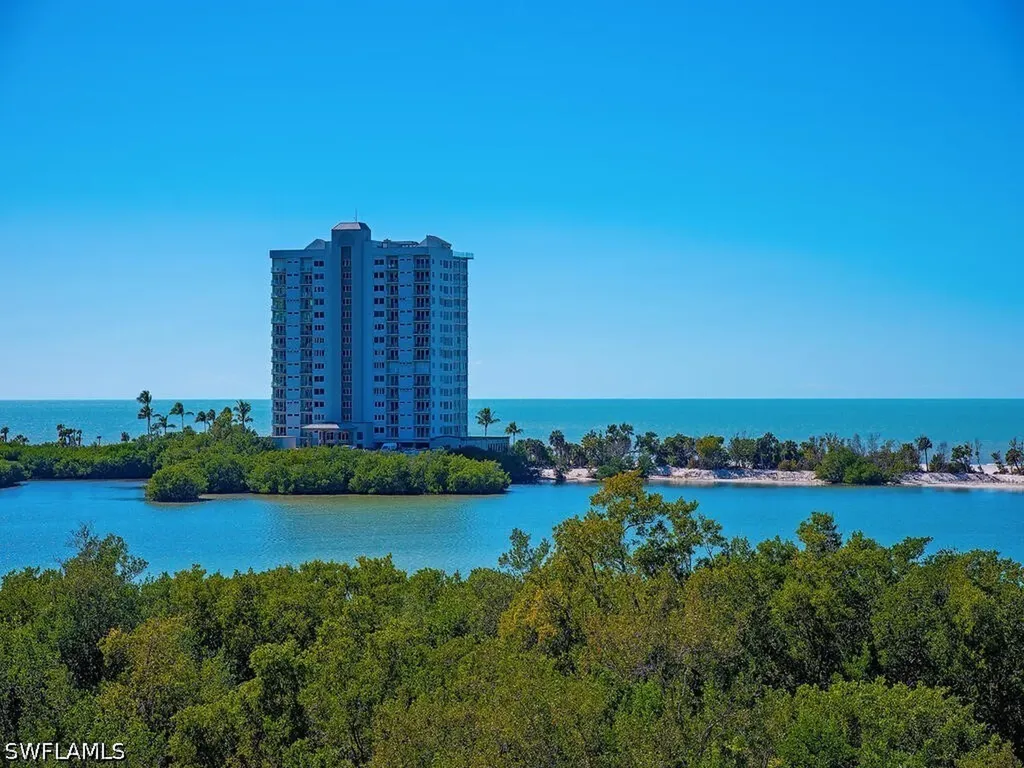 5501 Heron Point Drive Naples FL 34108