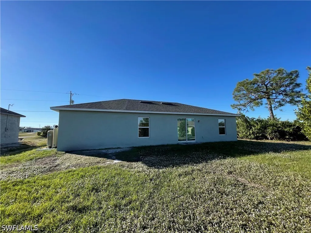 1139 NW 16th Terrace Cape Coral FL 33993