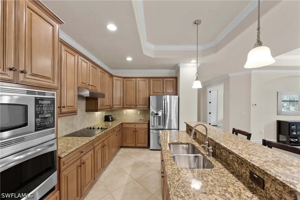 9254 Veneto Place Naples FL 34113