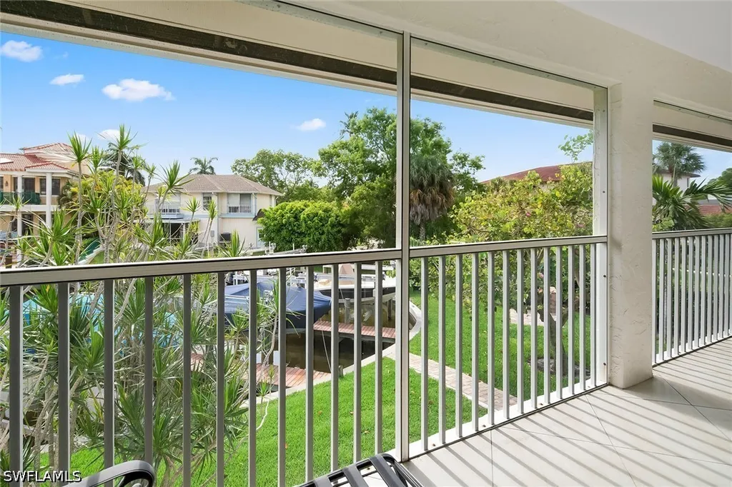 1435 Blue Point Avenue Naples FL 34102