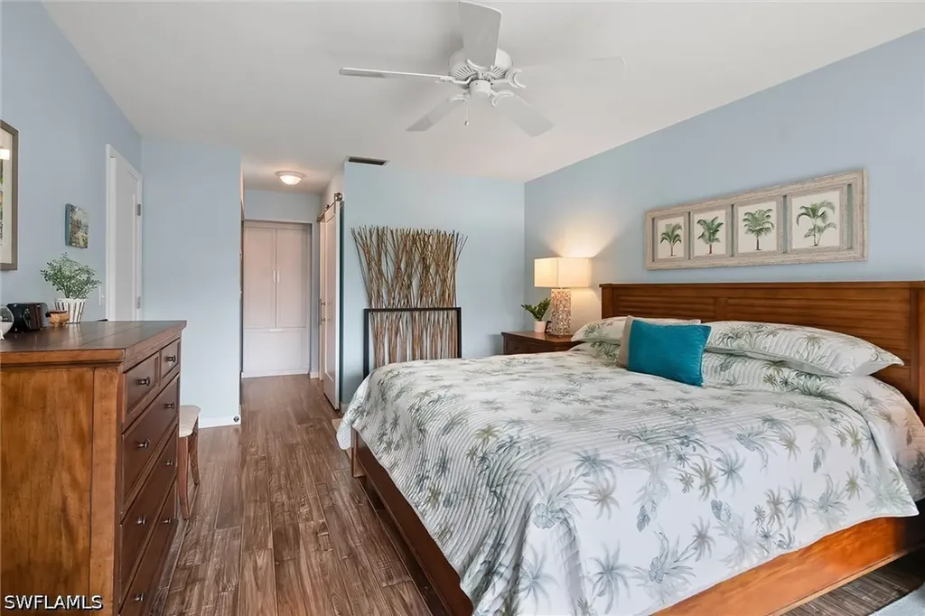 1435 Blue Point Avenue Naples FL 34102
