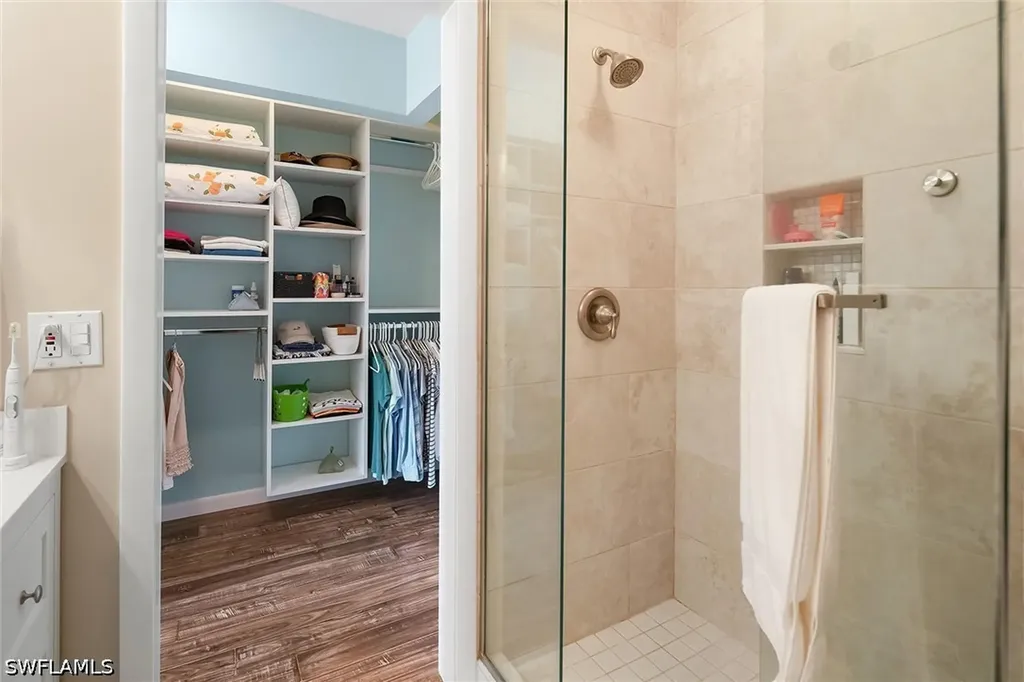1435 Blue Point Avenue Naples FL 34102