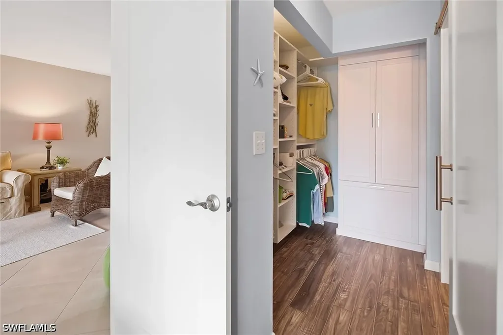 1435 Blue Point Avenue Naples FL 34102