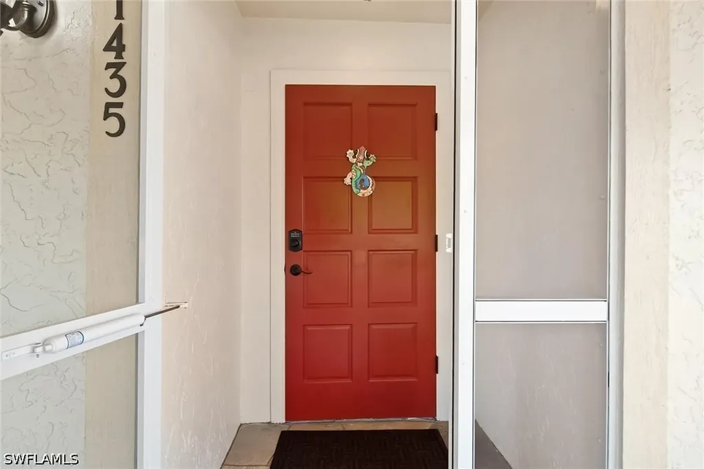 1435 Blue Point Avenue Naples FL 34102