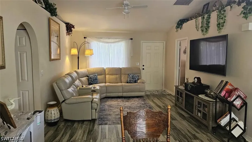27142 Jackson Avenue Bonita Springs FL 34135