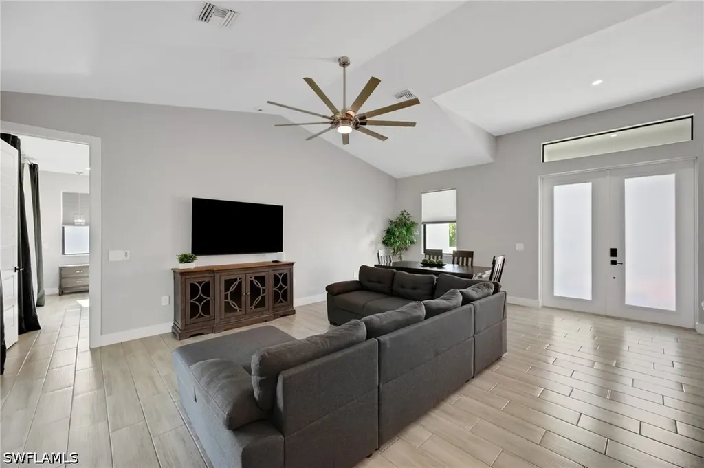 4618 Catalina Lane Bonita Springs FL 34134