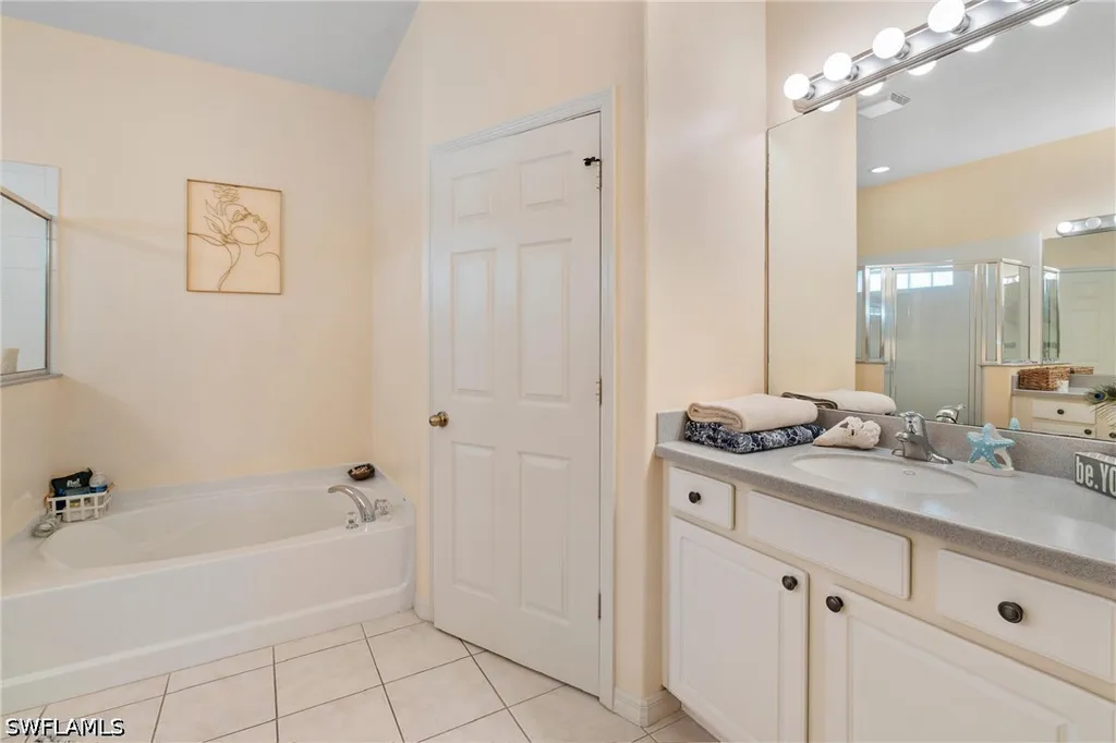8285 Silver Birch Way Lehigh Acres FL 33971