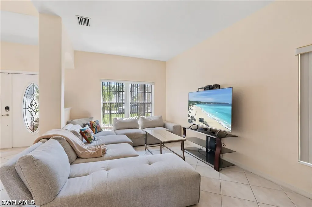 8285 Silver Birch Way Lehigh Acres FL 33971