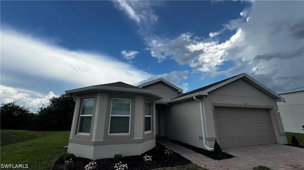2913 65th Street W Lehigh Acres FL 33971