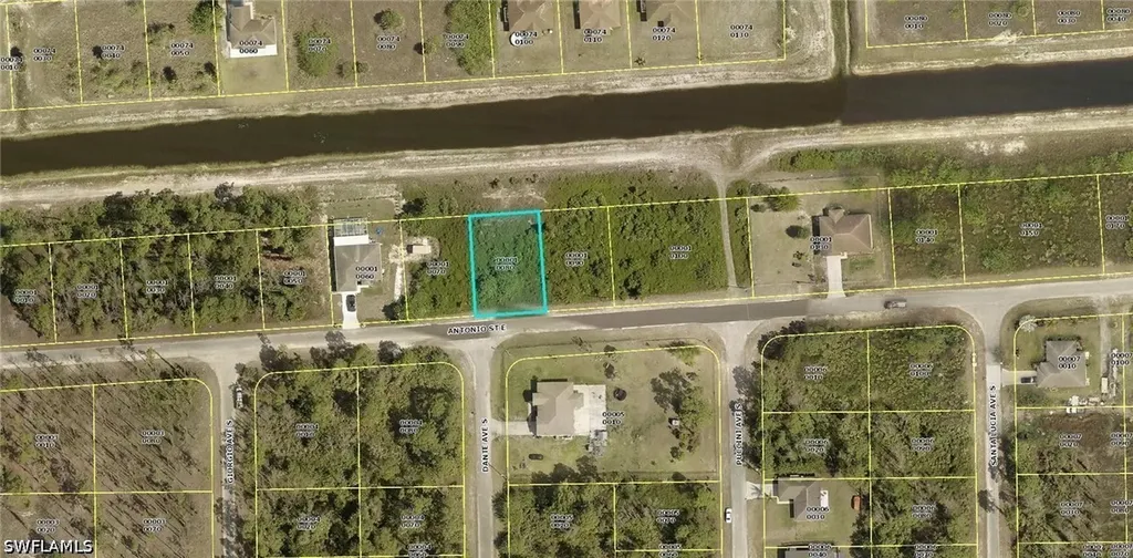 1117 Antonio Street E Lehigh Acres FL 33974