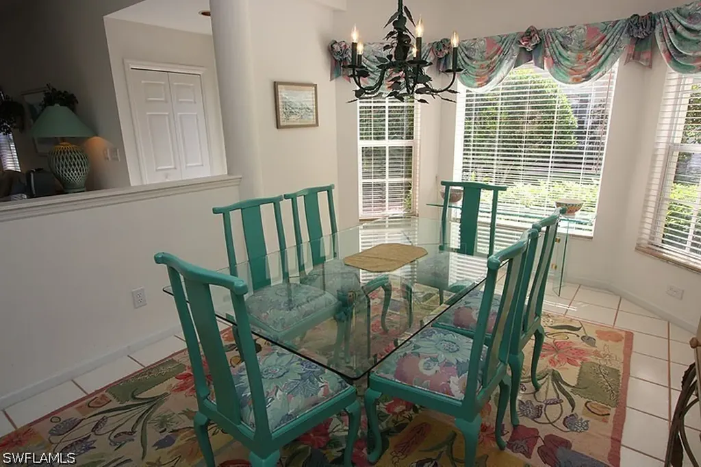 8437 Abbington Circle Naples FL 34108