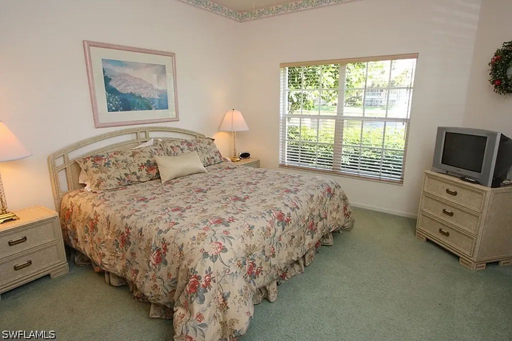 8437 Abbington Circle Naples FL 34108