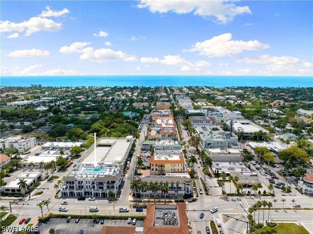 875 6th Avenue S Naples FL 34102