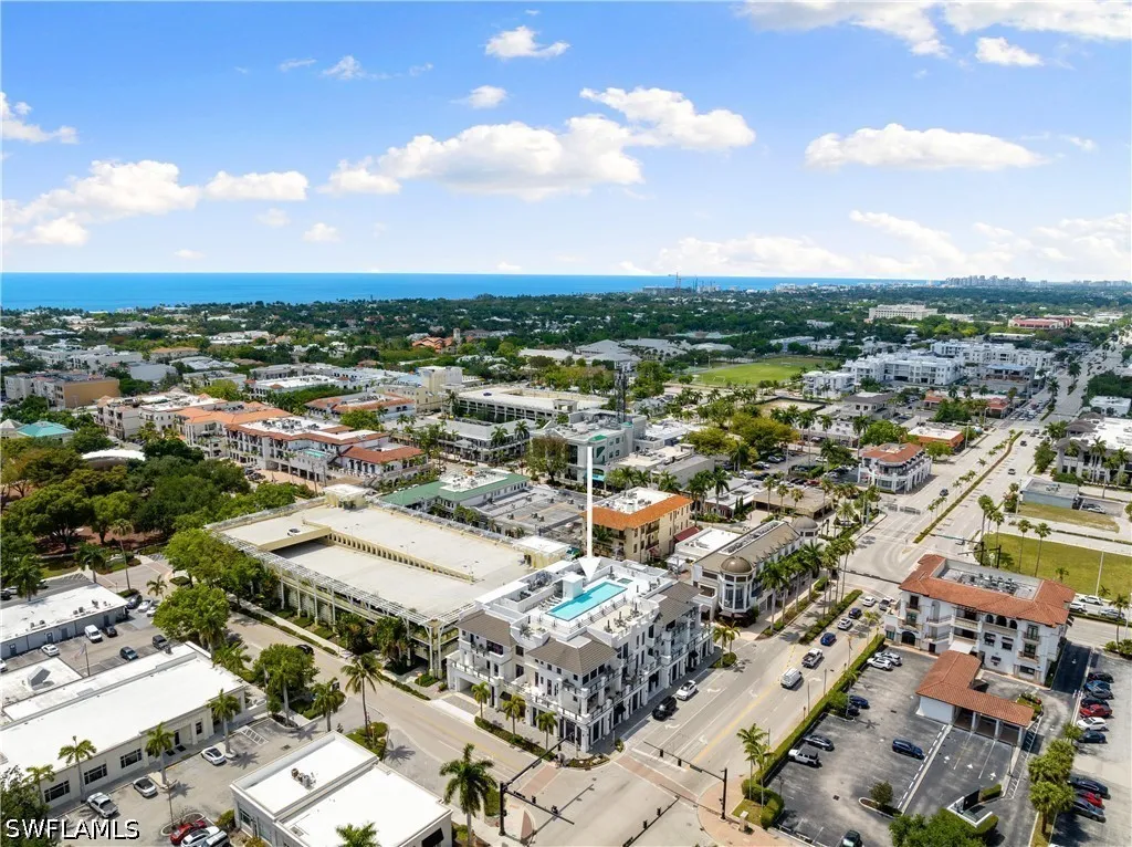 875 6th Avenue S Naples FL 34102