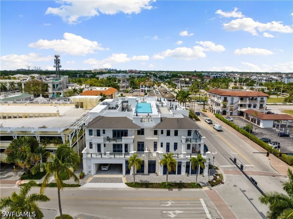 875 6th Avenue S Naples FL 34102