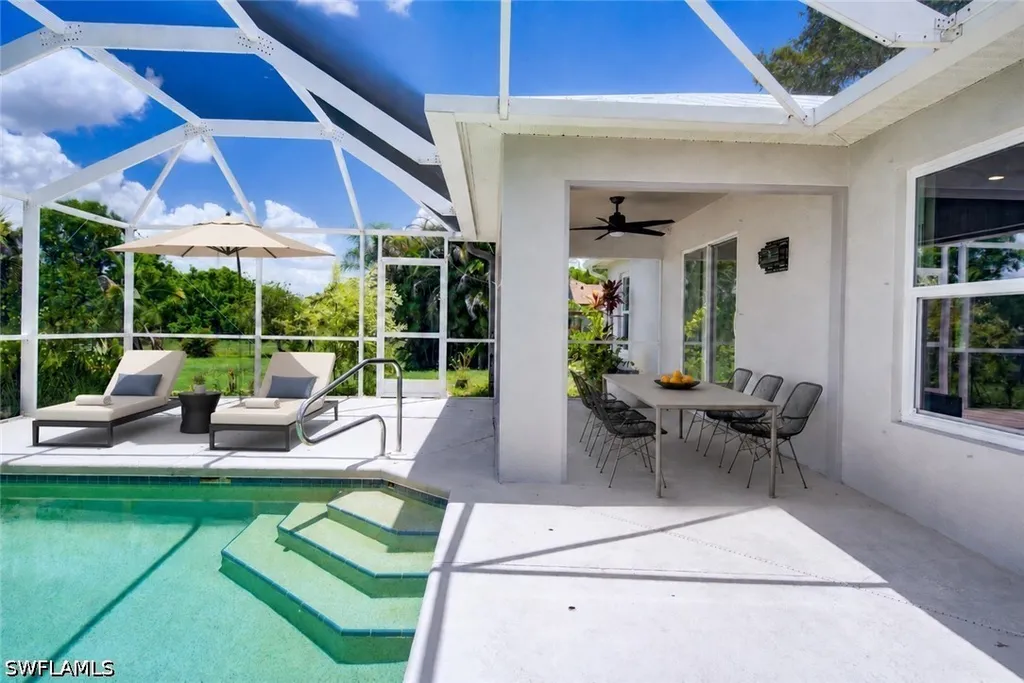 921 47th Avenue NE Naples FL 34120
