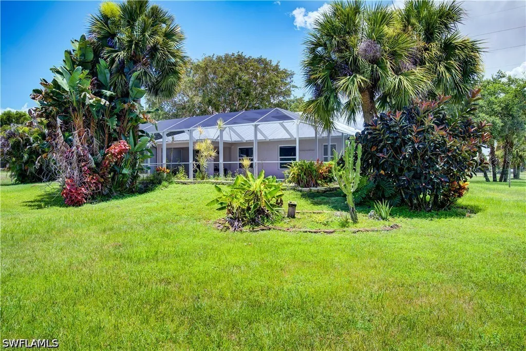 921 47th Avenue NE Naples FL 34120
