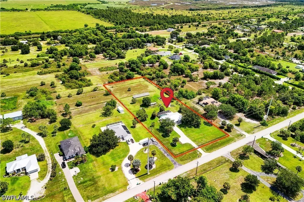 921 47th Avenue NE Naples FL 34120