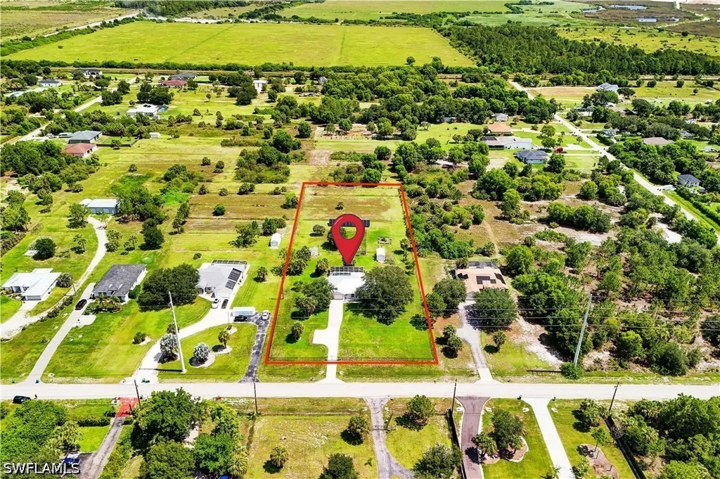 921 47th Avenue NE Naples FL 34120