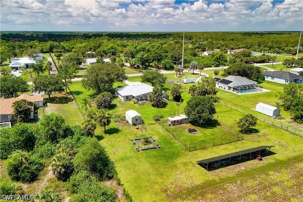 921 47th Avenue NE Naples FL 34120