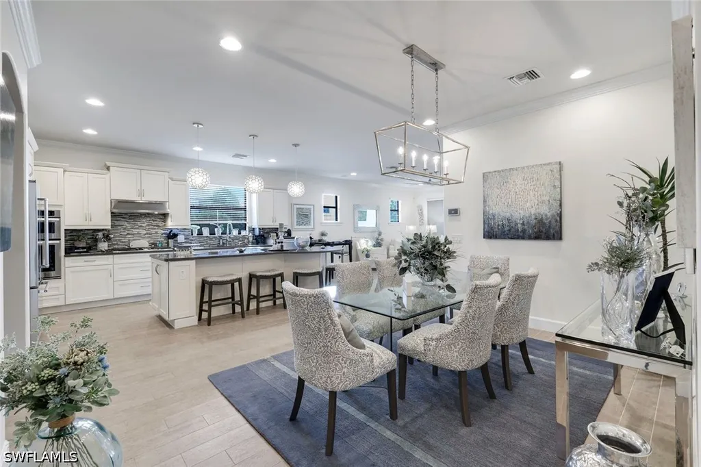 16345 Camden Lakes Circle Naples FL 34110