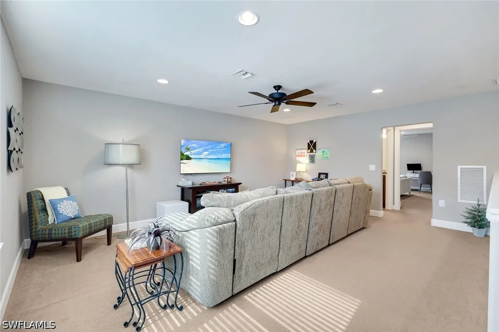 16345 Camden Lakes Circle Naples FL 34110