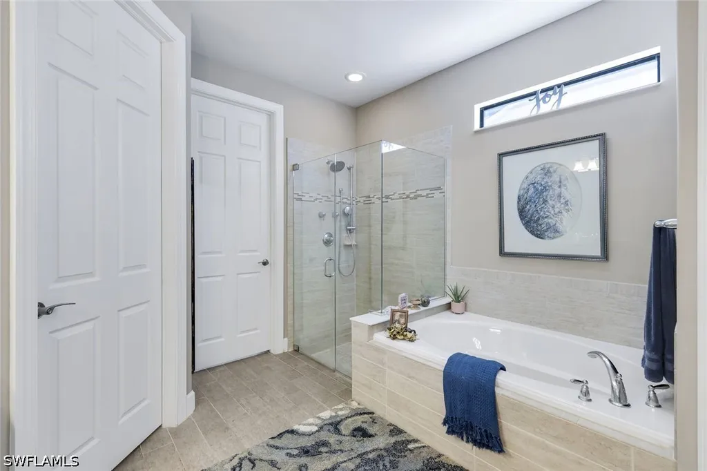 16345 Camden Lakes Circle Naples FL 34110