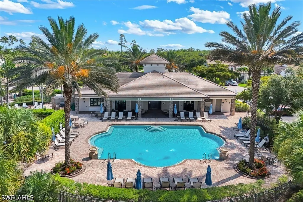 16345 Camden Lakes Circle Naples FL 34110