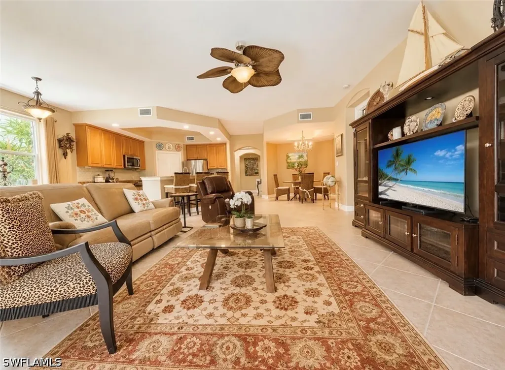 1277 Rialto Way Naples FL 34114
