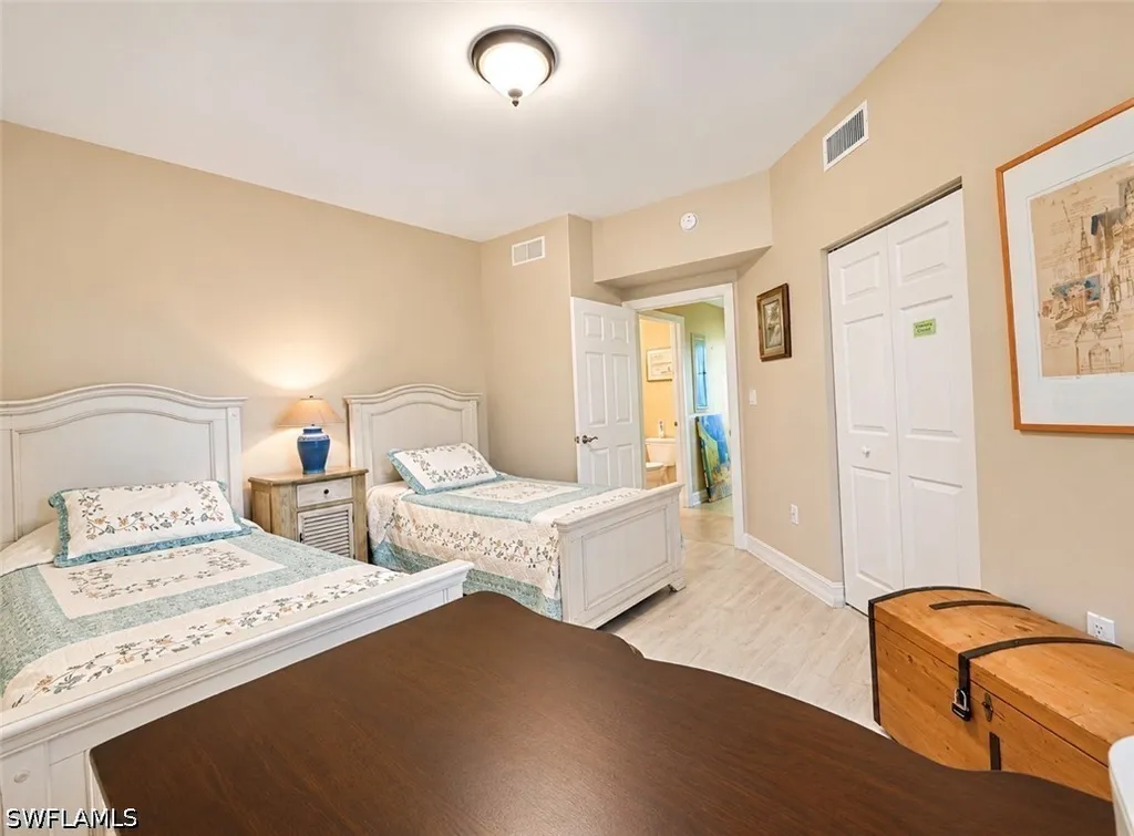 1277 Rialto Way Naples FL 34114